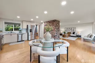 16127 SE 5th St, Bellevue, WA 98008 - Photo 12