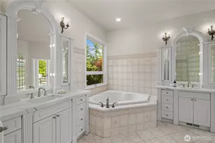 4145 Peregrine Point Way SE, Sammamish, WA 98075 - Photo 12