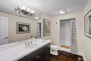 4145 Peregrine Point Way SE, Sammamish, WA 98075 - Photo 22