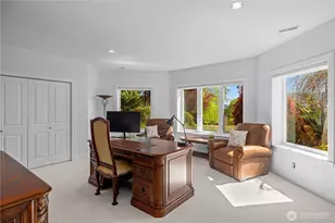 4145 Peregrine Point Way SE, Sammamish, WA 98075 - Photo 20