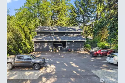 9010 236th Street SW, Edmonds, WA 98026 - Photo 2