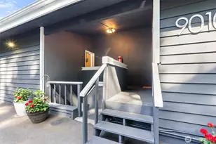 9010 236th St SW, Edmonds, WA 98026 - Photo 4