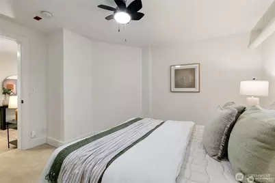 117 John Street #9, Seattle, WA 98109 - Photo 4