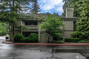 1300 Bellevue Way NE, Bellevue, WA 98004 - Photo 30