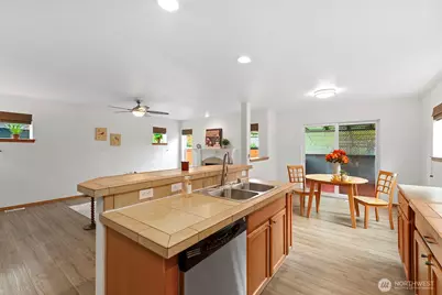 18312 104th St Court E, Bonney Lake, WA 98391 - Photo 12
