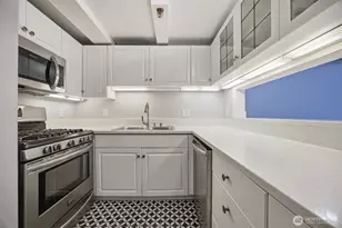 1201 11th St, Bellingham, WA 98225 - Photo 10