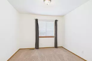 52 Ambrosia Ln, Malaga, WA 98828 - Photo 18