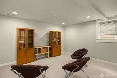 22997 SE 52nd Street #12, Issaquah, WA 98029 - Photo 24
