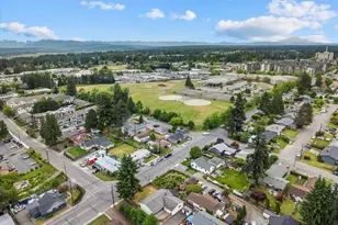 7502 Beverly Ln, Everett, WA 98203 - Photo 34