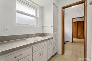 7502 Beverly Ln, Everett, WA 98203 - Photo 14