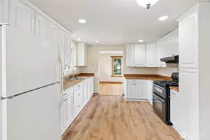 1940 Wilson Ave, Enumclaw, WA 98022 - Photo 12