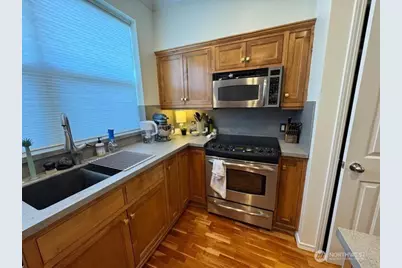 1523 SE Cutterlane #B, Vancouver, WA 98661 - Photo 4