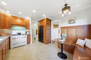 1519 1st Ave N, Seattle, WA 98109 - Photo 14