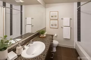 910 Lenora St, Seattle, WA 98121 - Photo 8