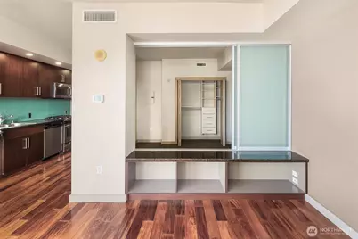 910 Lenora Street #S1000, Seattle, WA 98121 - Photo 14