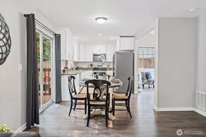 20910 111th Street Ct E, Bonney Lake, WA 98391 - Photo 6