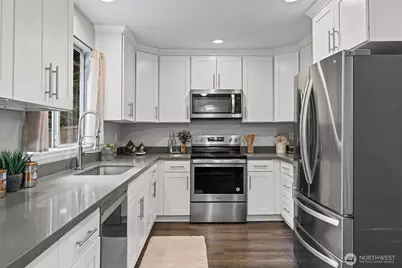 20910 111th Street Ct E, Bonney Lake, WA 98391 - Photo 14