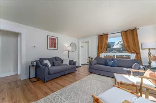 507 E Wapato Ave, Chelan, WA 98816 - Photo 4