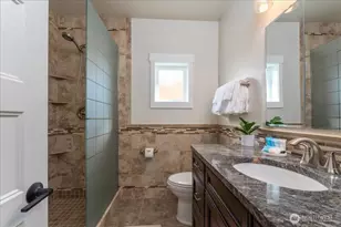 507 E Wapato Ave, Chelan, WA 98816 - Photo 6