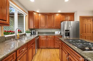 12812 60th Ave W, Mukilteo, WA 98275 - Photo 10