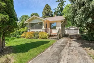 1610 E Maplewood Ave, Bellingham, WA 98225 - Photo 1