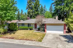 15836 SE Fairwood Blvd, Renton, WA 98058 - Photo 2