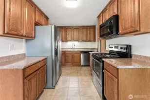 234 163rd St S, Spanaway, WA 98387 - Photo 4