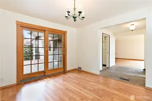 3536 NE 94th St, Seattle, WA 98115 - Photo 14