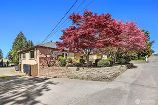 1161 Aberdeen Ave NE, Renton, WA 98056 - Photo 2