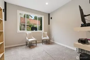 23977 SE 10th St, Sammamish, WA 98075 - Photo 12