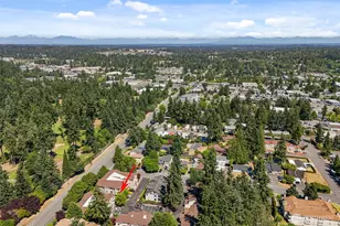 20800 72nd Ave W, Edmonds, WA 98026 - Photo 40