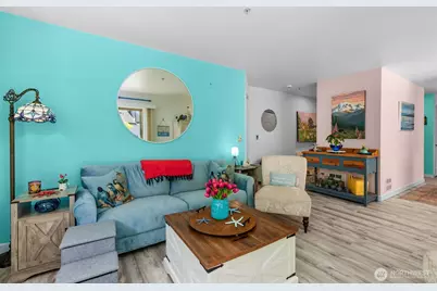 20800 72nd Avenue W #202, Edmonds, WA 98026 - Photo 4