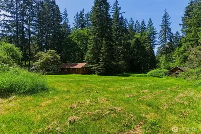 3511 Quade Road, Clinton, WA 98236 - Photo 6