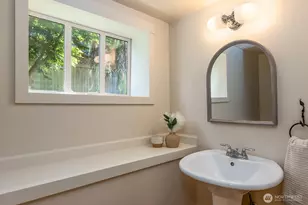 7056 26th Ave NW, Seattle, WA 98117 - Photo 24