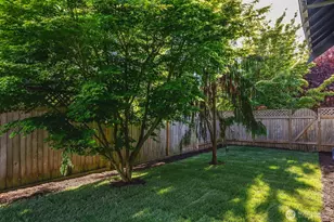 7056 26th Ave NW, Seattle, WA 98117 - Photo 32