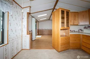 1965 West Side Hwy, Kelso, WA 98626 - Photo 8