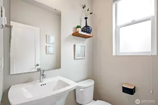 18829 67th Dr NE, Kenmore, WA 98028 - Photo 26