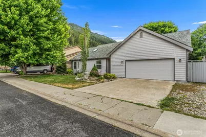 324 Meadow Drive, Leavenworth, WA 98826 - Photo 2