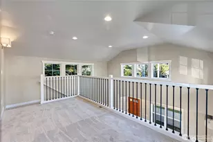 12757 Dayton Ave N, Seattle, WA 98133 - Photo 26