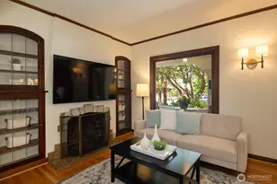 1423 N 47th St, Seattle, WA 98103 - Photo 6