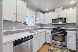 15942 SE Quail Meadows Ct SE, Yelm, WA 98597 - Photo 10
