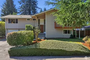 1801 Anacortes Ave NE, Renton, WA 98059 - Photo 2