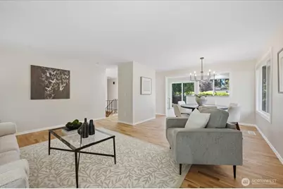 1801 Anacortes Avenue NE, Renton, WA 98059 - Photo 6