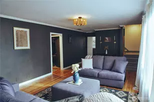 512 E Pear St, Centralia, WA 98531 - Photo 8