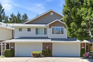 1405 NE 166th Ct, Shoreline, WA 98155 - Photo 1