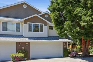 1405 NE 166th Ct, Shoreline, WA 98155 - Photo 2
