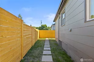 719 S Sprague Ave, Tacoma, WA 98405 - Photo 28