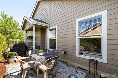 959 Aaron Drive #E107, Lynden, WA 98264 - Photo 4