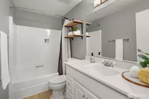 12923 NE 144th NE Pl, Kirkland, WA 98034 - Photo 22