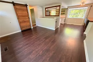 16603 35th St Ct E, Lake Tapps, WA 98391 - Photo 4